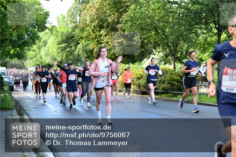 14.06.2026 - REWE Women's Run Dr. Thomas Lammeyer http://msf.ph/oto/9756067 14.06.2026 09:19:43 Laufen 10665, 10 meine-sportfotos.de