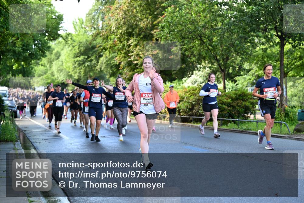 14.06.2026 - REWE Women's Run Dr. Thomas Lammeyer http://msf.ph/oto/9756074 14.06.2026 09:19:43 Laufen 10665, 7 meine-sportfotos.de