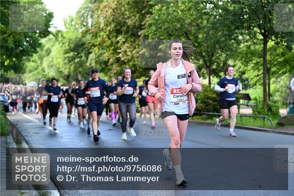 14.06.2026 - REWE Women's Run Dr. Thomas Lammeyer http://msf.ph/oto/9756086 14.06.2026 09:19:44 Laufen 10665 meine-sportfotos.de
