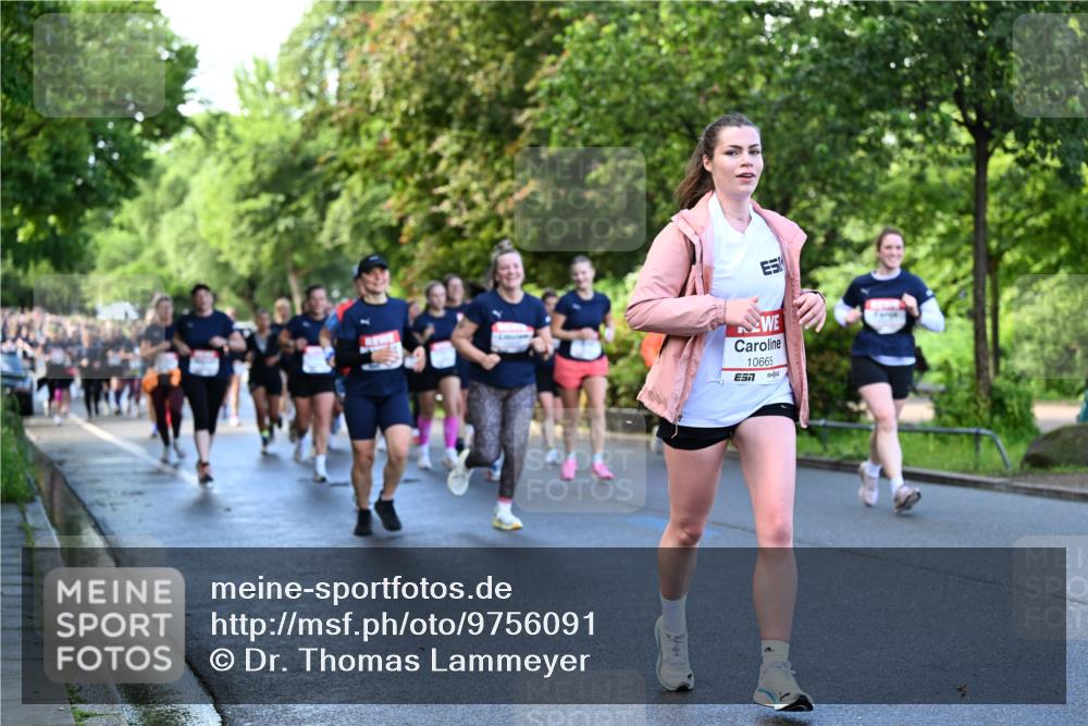 14.06.2026 - REWE Women's Run Dr. Thomas Lammeyer http://msf.ph/oto/9756091 14.06.2026 09:19:44 Laufen 10665, 7 meine-sportfotos.de
