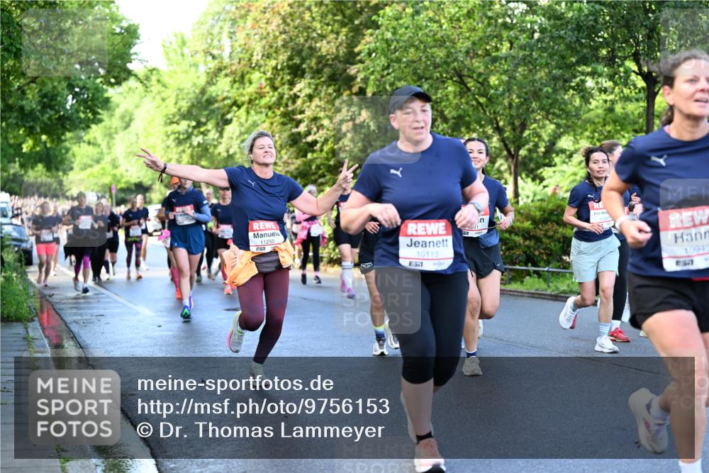 14.06.2026 - REWE Women's Run Dr. Thomas Lammeyer http://msf.ph/oto/9756153 14.06.2026 09:19:49 Laufen 11250, 10113, 91, 11027, 10945 meine-sportfotos.de
