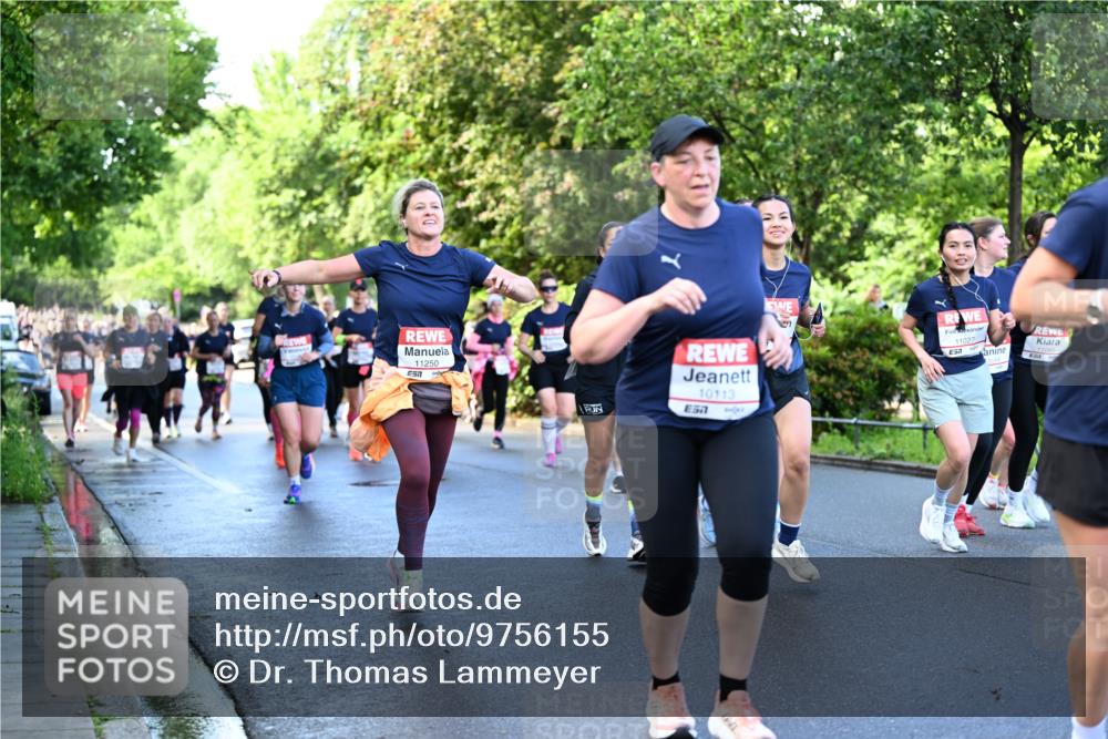 14.06.2026 - REWE Women's Run Dr. Thomas Lammeyer http://msf.ph/oto/9756155 14.06.2026 09:19:49 Laufen 11250, 10113, 11027, 11045 meine-sportfotos.de