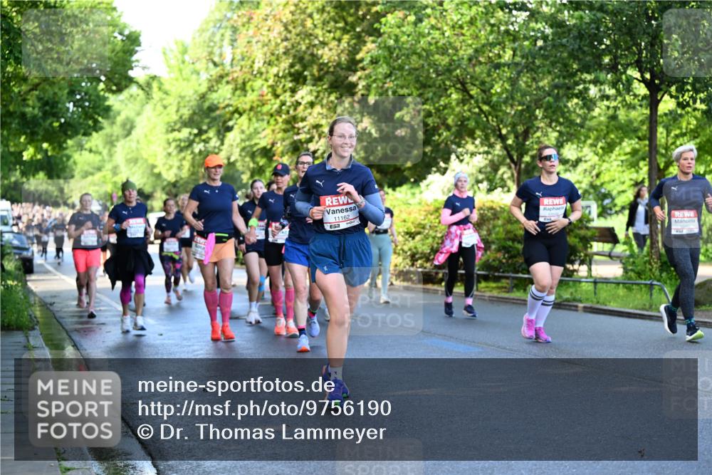 14.06.2026 - REWE Women's Run Dr. Thomas Lammeyer http://msf.ph/oto/9756190 14.06.2026 09:19:52 Laufen 11162, 7 meine-sportfotos.de