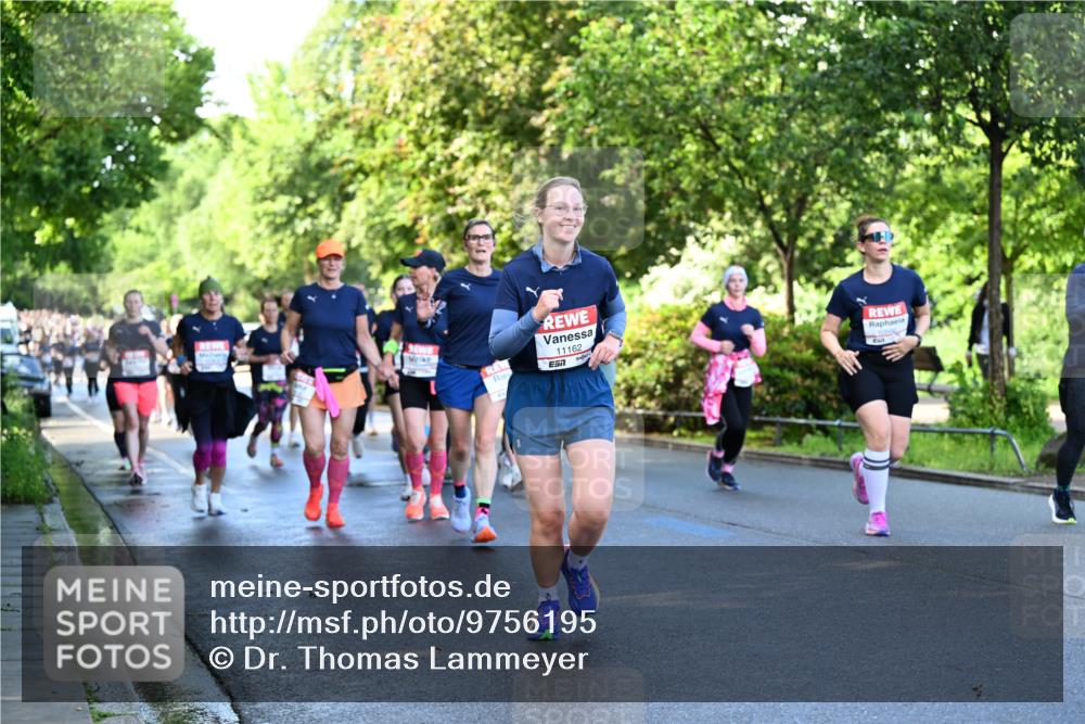 14.06.2026 - REWE Women's Run Dr. Thomas Lammeyer http://msf.ph/oto/9756195 14.06.2026 09:19:52 Laufen 11162, 57 meine-sportfotos.de
