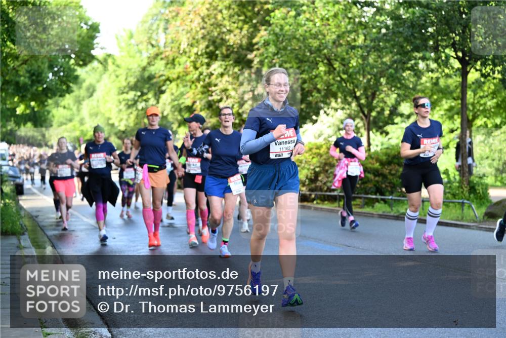 14.06.2026 - REWE Women's Run Dr. Thomas Lammeyer http://msf.ph/oto/9756197 14.06.2026 09:19:52 Laufen 11162, 57 meine-sportfotos.de
