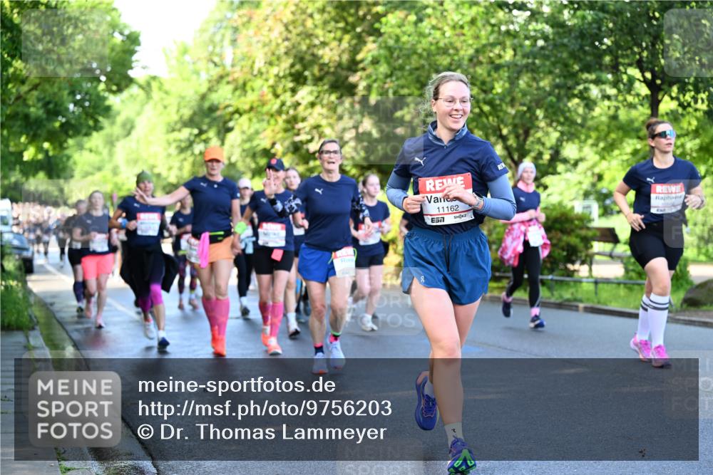 14.06.2026 - REWE Women's Run Dr. Thomas Lammeyer http://msf.ph/oto/9756203 14.06.2026 09:19:53 Laufen 11162 meine-sportfotos.de