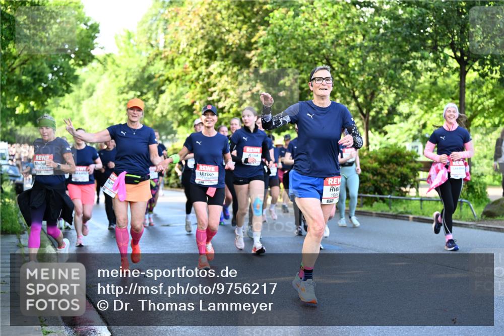 14.06.2026 - REWE Women's Run Dr. Thomas Lammeyer http://msf.ph/oto/9756217 14.06.2026 09:19:54 Laufen 11412, 7, 1009 meine-sportfotos.de