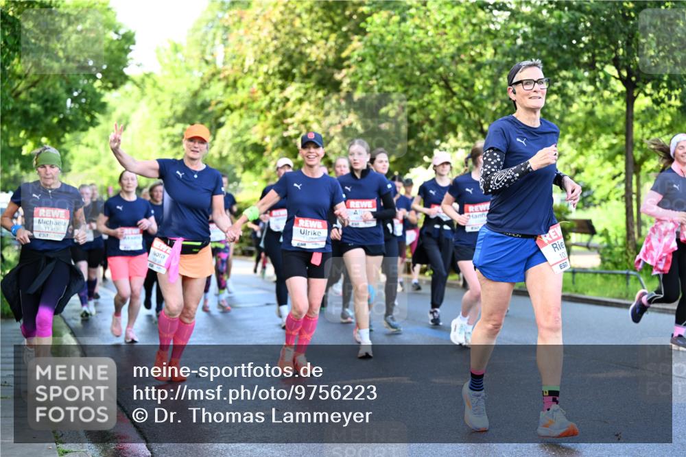 14.06.2026 - REWE Women's Run Dr. Thomas Lammeyer http://msf.ph/oto/9756223 14.06.2026 09:19:54 Laufen 11412, 100, 7 meine-sportfotos.de