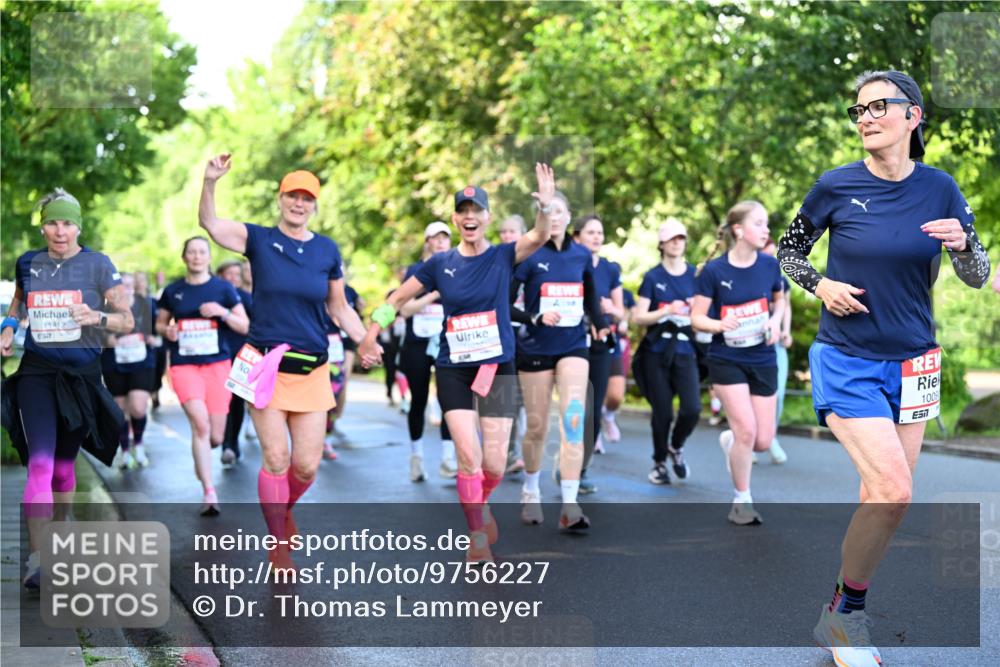 14.06.2026 - REWE Women's Run Dr. Thomas Lammeyer http://msf.ph/oto/9756227 14.06.2026 09:19:54 Laufen 11412, 100, 7 meine-sportfotos.de