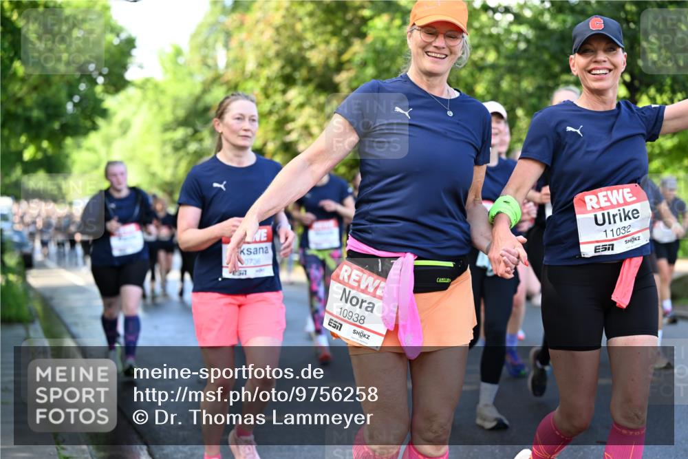 14.06.2026 - REWE Women's Run Dr. Thomas Lammeyer http://msf.ph/oto/9756258 14.06.2026 09:19:57 Laufen 0736, 10938, 11032 meine-sportfotos.de