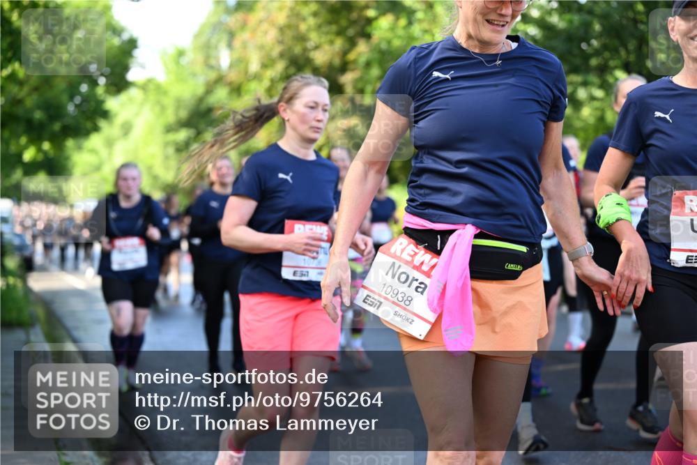 14.06.2026 - REWE Women's Run Dr. Thomas Lammeyer http://msf.ph/oto/9756264 14.06.2026 09:19:57 Laufen 10736, 517, 10938, 517 meine-sportfotos.de