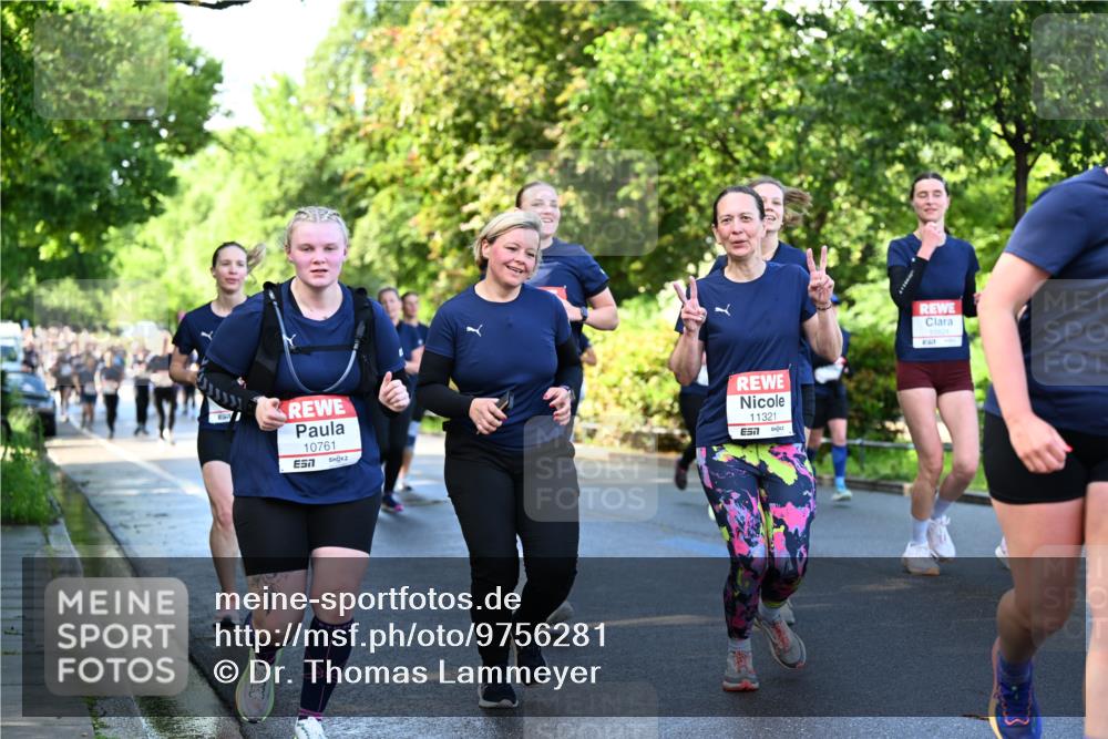 14.06.2026 - REWE Women's Run Dr. Thomas Lammeyer http://msf.ph/oto/9756281 14.06.2026 09:19:58 Laufen 10761, 7, 11321, 7 meine-sportfotos.de
