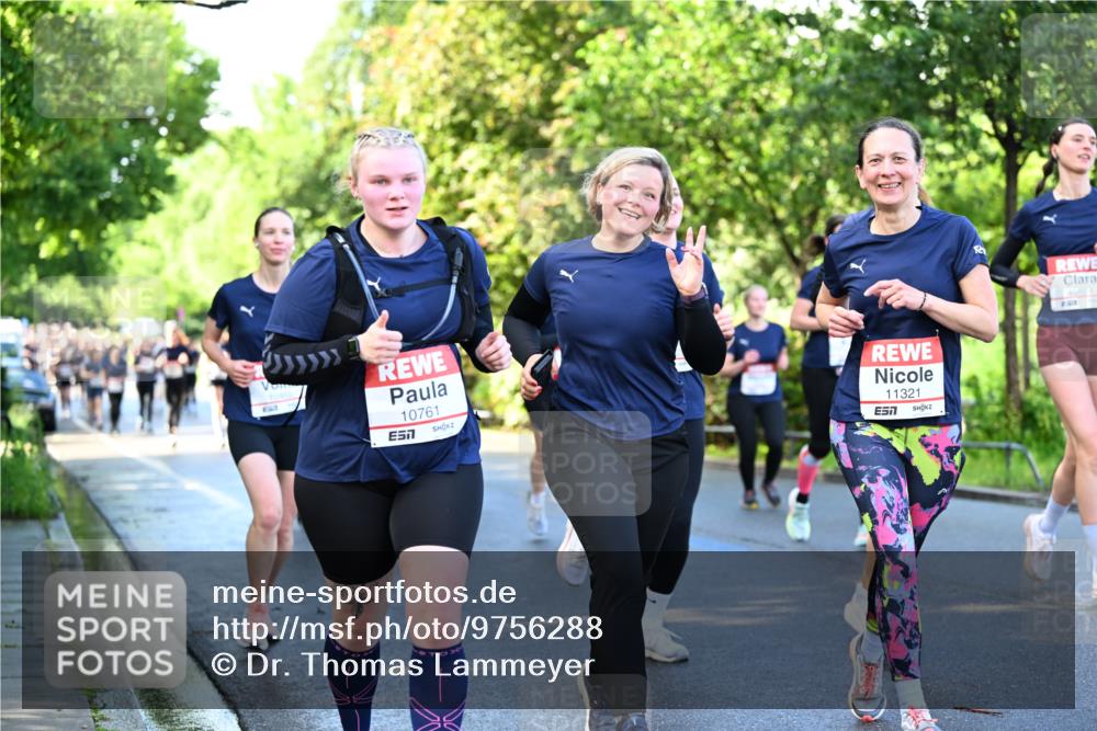 14.06.2026 - REWE Women's Run Dr. Thomas Lammeyer http://msf.ph/oto/9756288 14.06.2026 09:19:59 Laufen 10761, 7, 11321, 10824 meine-sportfotos.de