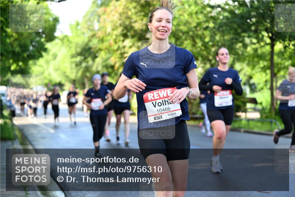 14.06.2026 - REWE Women's Run Dr. Thomas Lammeyer http://msf.ph/oto/9756310 14.06.2026 09:20:01 Laufen 10466, 7 meine-sportfotos.de