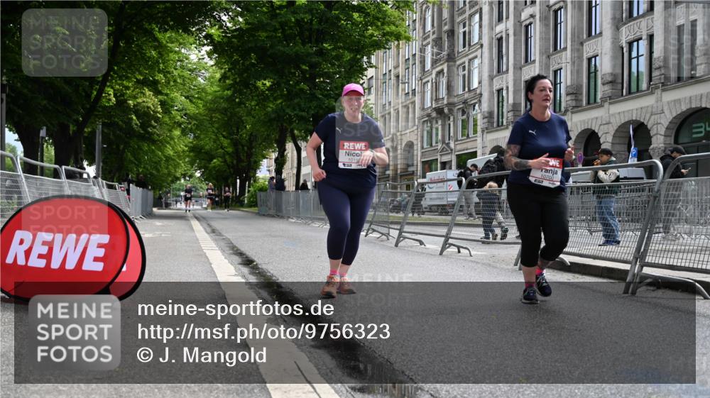 14.06.2026 - REWE Women's Run J. Mangold http://msf.ph/oto/9756323 14.06.2026 10:24:59 Ziel 10152, 10700 meine-sportfotos.de