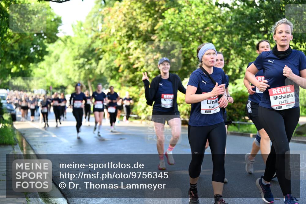 14.06.2026 - REWE Women's Run Dr. Thomas Lammeyer http://msf.ph/oto/9756345 14.06.2026 09:20:03 Laufen 104, 7, 11478, 7 meine-sportfotos.de