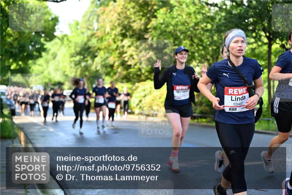 14.06.2026 - REWE Women's Run Dr. Thomas Lammeyer http://msf.ph/oto/9756352 14.06.2026 09:20:03 Laufen 10497 meine-sportfotos.de