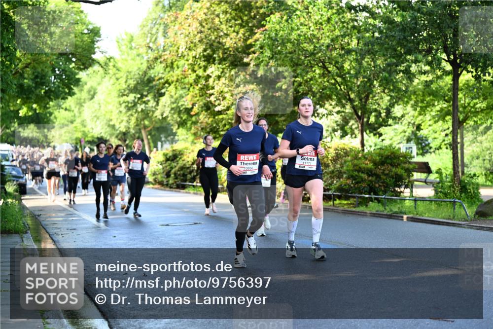 14.06.2026 - REWE Women's Run Dr. Thomas Lammeyer http://msf.ph/oto/9756397 14.06.2026 09:20:06 Laufen 10956, 11171 meine-sportfotos.de