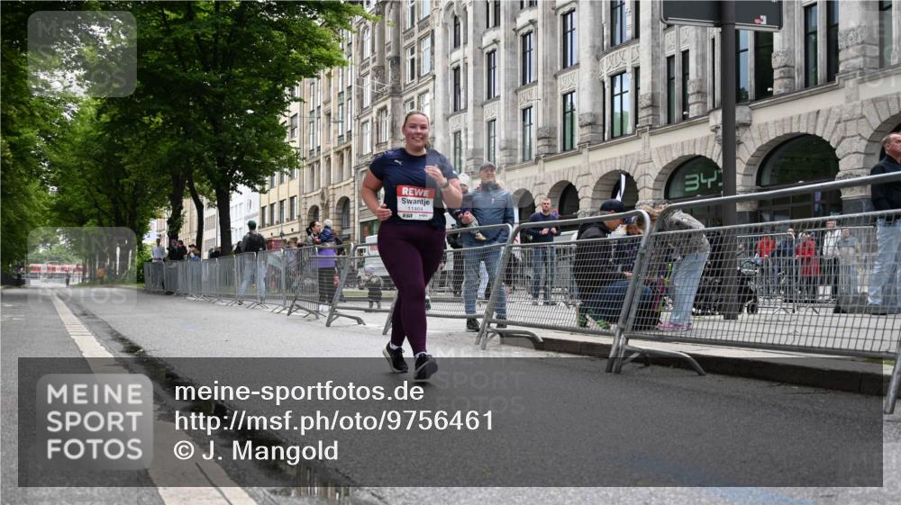 14.06.2026 - REWE Women's Run J. Mangold http://msf.ph/oto/9756461 14.06.2026 10:30:16 Ziel 11464 meine-sportfotos.de
