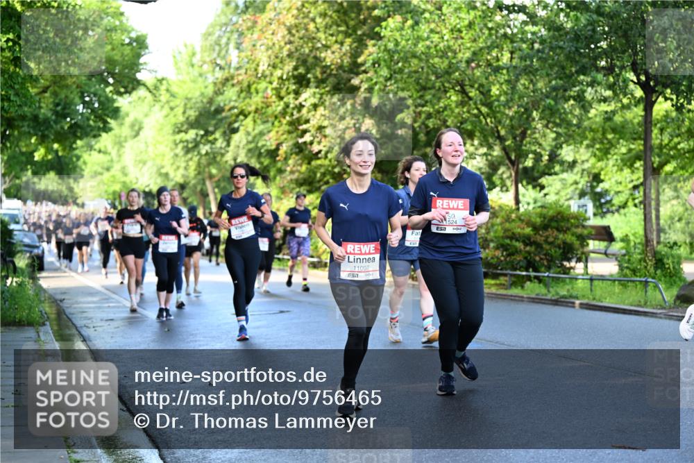 14.06.2026 - REWE Women's Run Dr. Thomas Lammeyer http://msf.ph/oto/9756465 14.06.2026 09:20:11 Laufen 11007, 57, 1524, 7 meine-sportfotos.de