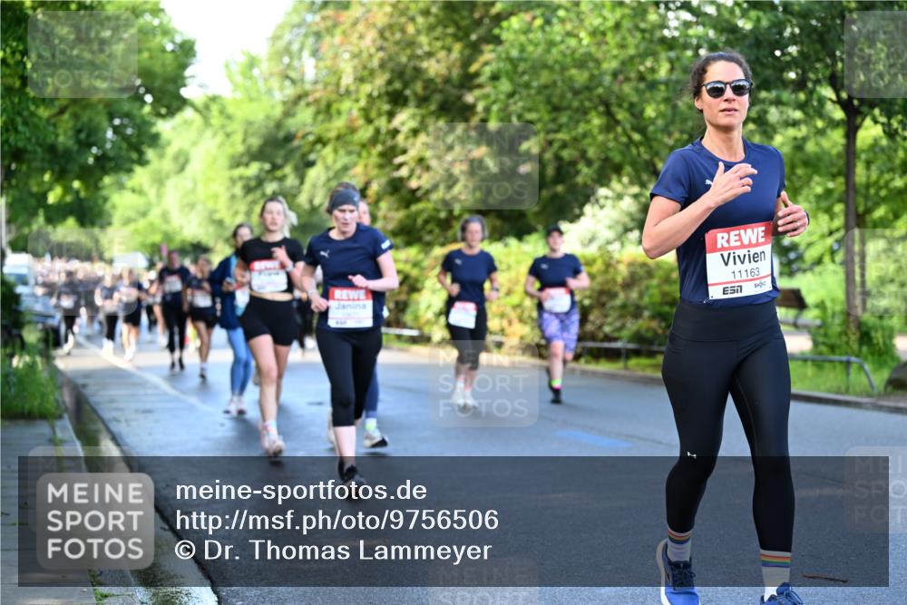14.06.2026 - REWE Women's Run Dr. Thomas Lammeyer http://msf.ph/oto/9756506 14.06.2026 09:20:14 Laufen 11163 meine-sportfotos.de