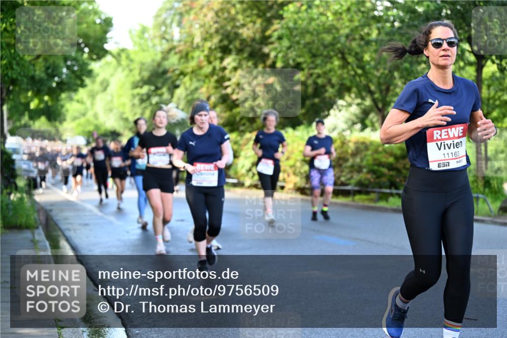 14.06.2026 - REWE Women's Run Dr. Thomas Lammeyer http://msf.ph/oto/9756509 14.06.2026 09:20:14 Laufen 11163, 7, 11163, 7 meine-sportfotos.de