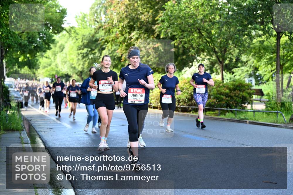 14.06.2026 - REWE Women's Run Dr. Thomas Lammeyer http://msf.ph/oto/9756513 14.06.2026 09:20:15 Laufen 10671 meine-sportfotos.de