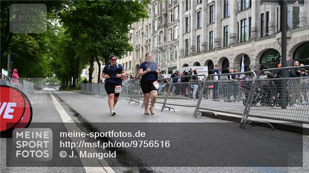14.06.2026 - REWE Women's Run J. Mangold http://msf.ph/oto/9756516 14.06.2026 10:32:42 Ziel 10873, 11117 meine-sportfotos.de