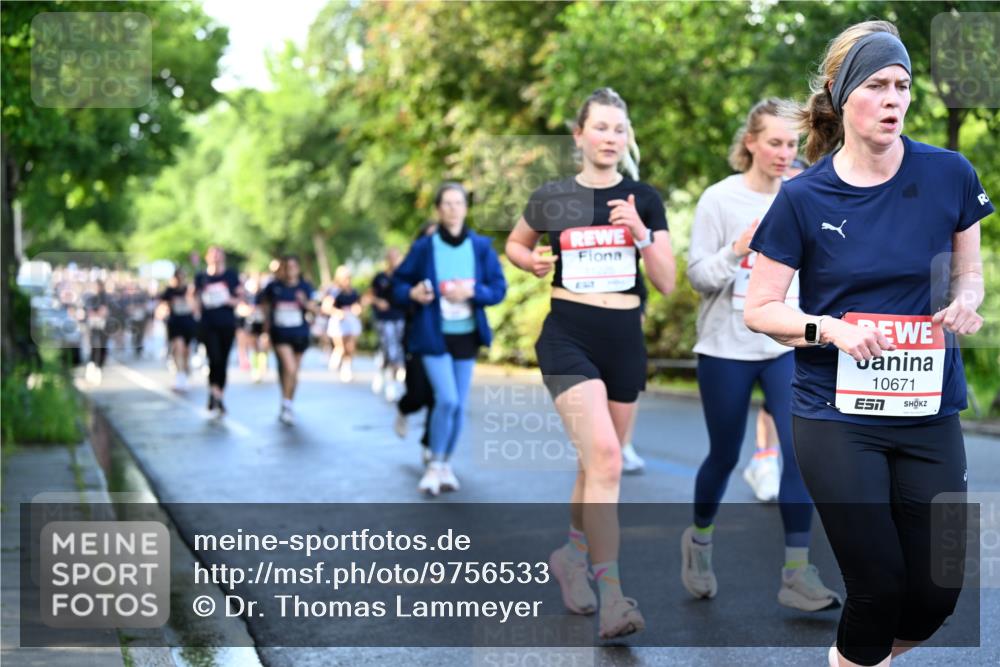 14.06.2026 - REWE Women's Run Dr. Thomas Lammeyer http://msf.ph/oto/9756533 14.06.2026 09:20:16 Laufen 10671 meine-sportfotos.de