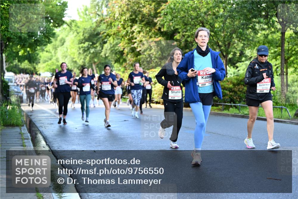 14.06.2026 - REWE Women's Run Dr. Thomas Lammeyer http://msf.ph/oto/9756550 14.06.2026 09:20:17 Laufen 57, 10527, 10645, 11153, 7 meine-sportfotos.de