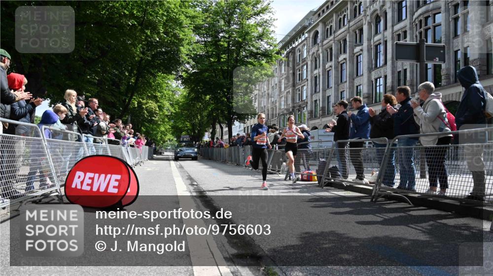 14.06.2026 - REWE Women's Run J. Mangold http://msf.ph/oto/9756603 14.06.2026 10:48:55 Ziel 5737, 5906 meine-sportfotos.de