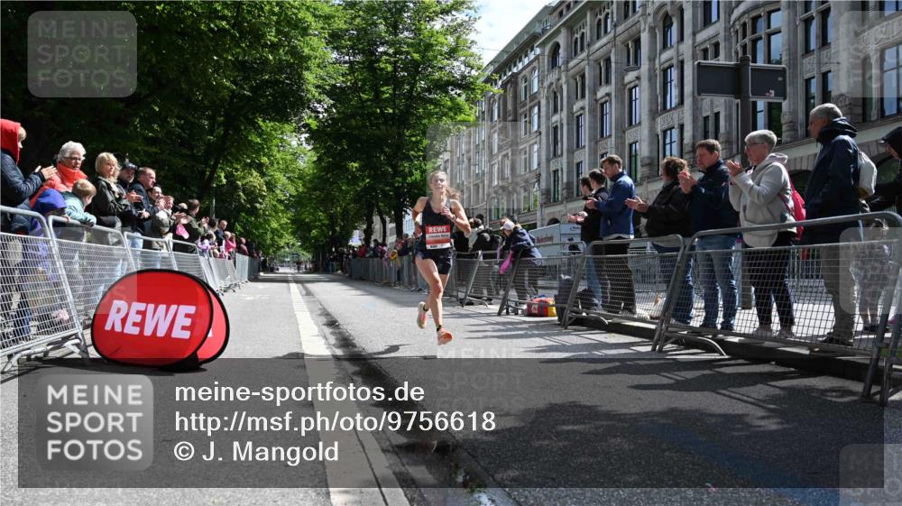 14.06.2026 - REWE Women's Run J. Mangold http://msf.ph/oto/9756618 14.06.2026 10:49:42 Ziel 5091 meine-sportfotos.de