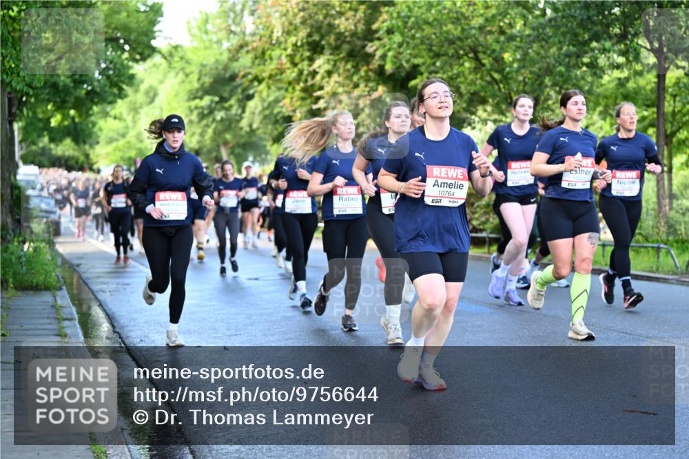 14.06.2026 - REWE Women's Run Dr. Thomas Lammeyer http://msf.ph/oto/9756644 14.06.2026 09:20:24 Laufen 10764, 7 meine-sportfotos.de