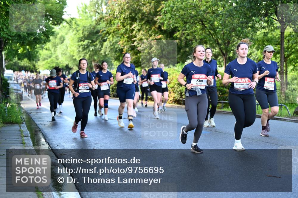 14.06.2026 - REWE Women's Run Dr. Thomas Lammeyer http://msf.ph/oto/9756695 14.06.2026 09:20:28 Laufen 10705, 57, 10199 meine-sportfotos.de