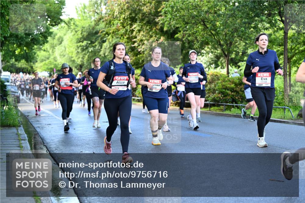 14.06.2026 - REWE Women's Run Dr. Thomas Lammeyer http://msf.ph/oto/9756716 14.06.2026 09:20:30 Laufen 00, 1192, 11108, 7 meine-sportfotos.de