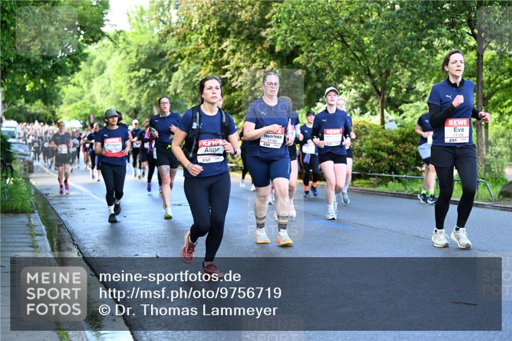 14.06.2026 - REWE Women's Run Dr. Thomas Lammeyer http://msf.ph/oto/9756719 14.06.2026 09:20:30 Laufen 11192, 11108, 57 meine-sportfotos.de