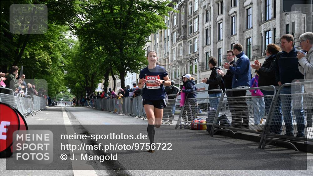 14.06.2026 - REWE Women's Run J. Mangold http://msf.ph/oto/9756722 14.06.2026 10:51:04 Ziel 5068, 5263 meine-sportfotos.de