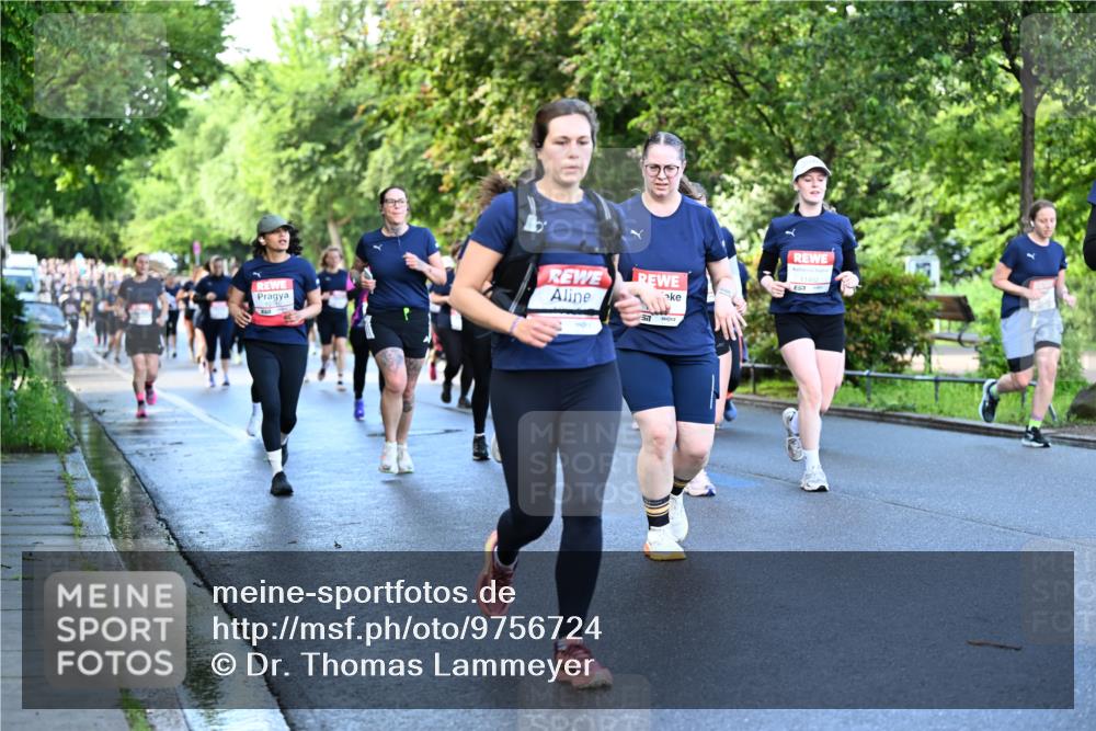 14.06.2026 - REWE Women's Run Dr. Thomas Lammeyer http://msf.ph/oto/9756724 14.06.2026 09:20:30 Laufen 11452 meine-sportfotos.de