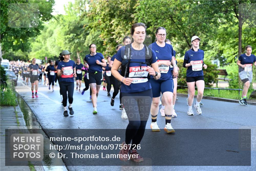 14.06.2026 - REWE Women's Run Dr. Thomas Lammeyer http://msf.ph/oto/9756726 14.06.2026 09:20:31 Laufen 11192, 777 meine-sportfotos.de