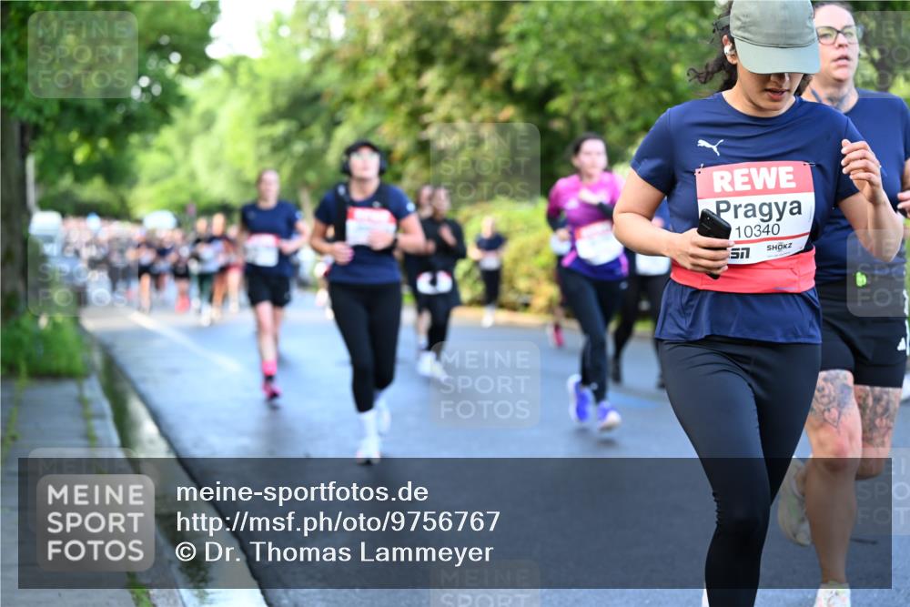 14.06.2026 - REWE Women's Run Dr. Thomas Lammeyer http://msf.ph/oto/9756767 14.06.2026 09:20:34 Laufen 10340, 57 meine-sportfotos.de