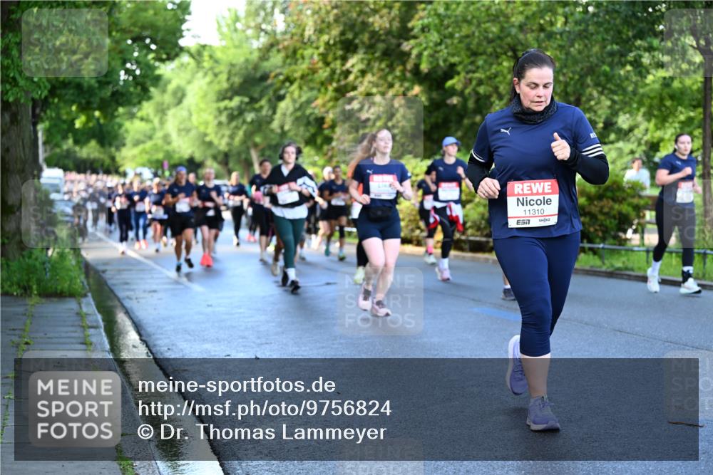 14.06.2026 - REWE Women's Run Dr. Thomas Lammeyer http://msf.ph/oto/9756824 14.06.2026 09:20:39 Laufen 11310, 57 meine-sportfotos.de