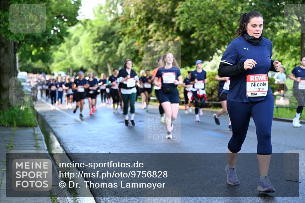 14.06.2026 - REWE Women's Run Dr. Thomas Lammeyer http://msf.ph/oto/9756828 14.06.2026 09:20:39 Laufen 11310 meine-sportfotos.de