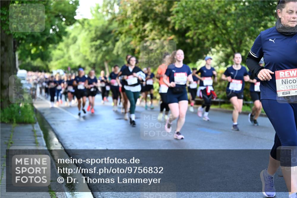 14.06.2026 - REWE Women's Run Dr. Thomas Lammeyer http://msf.ph/oto/9756832 14.06.2026 09:20:40 Laufen 11310 meine-sportfotos.de