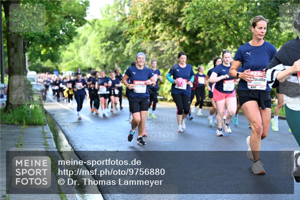 14.06.2026 - REWE Women's Run Dr. Thomas Lammeyer http://msf.ph/oto/9756880 14.06.2026 09:20:43 Laufen 10251 meine-sportfotos.de