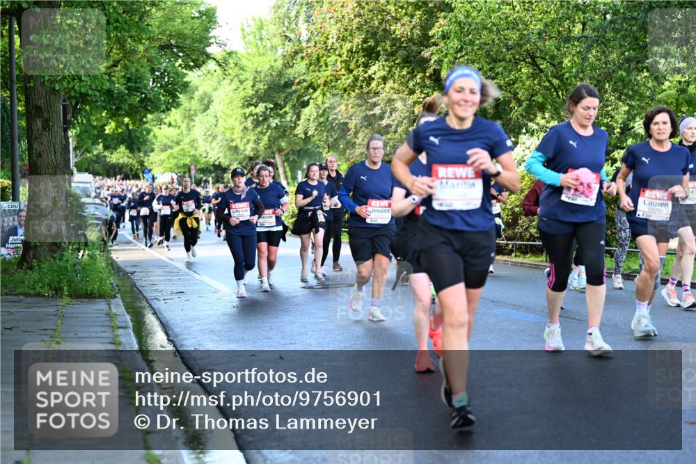 14.06.2026 - REWE Women's Run Dr. Thomas Lammeyer http://msf.ph/oto/9756901 14.06.2026 09:20:45 Laufen 10529 meine-sportfotos.de