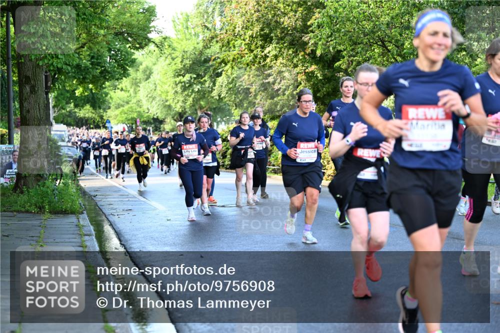 14.06.2026 - REWE Women's Run Dr. Thomas Lammeyer http://msf.ph/oto/9756908 14.06.2026 09:20:46 Laufen 888 meine-sportfotos.de