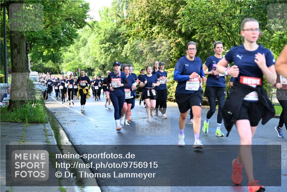 14.06.2026 - REWE Women's Run Dr. Thomas Lammeyer http://msf.ph/oto/9756915 14.06.2026 09:20:46 Laufen  meine-sportfotos.de