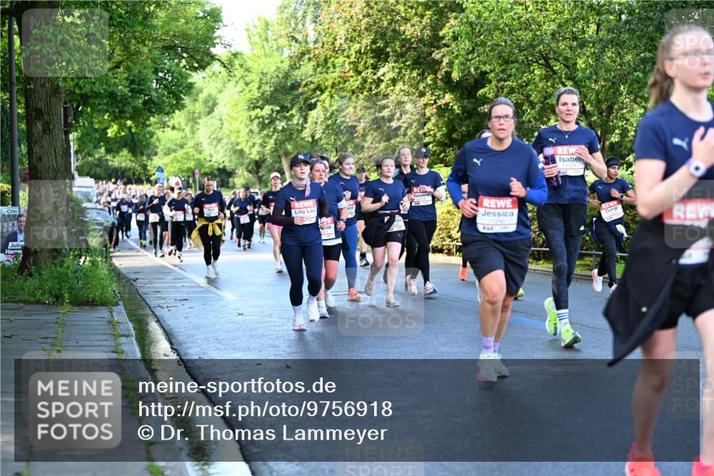 14.06.2026 - REWE Women's Run Dr. Thomas Lammeyer http://msf.ph/oto/9756918 14.06.2026 09:20:47 Laufen 0779, 11290, 11414 meine-sportfotos.de
