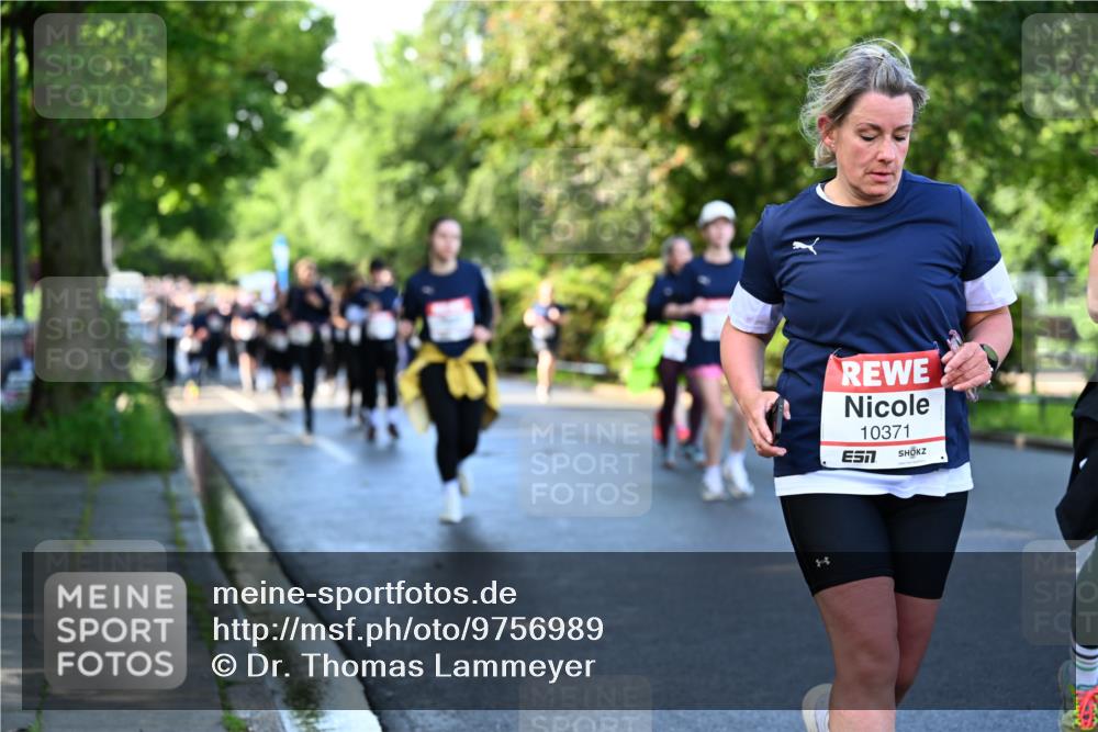 14.06.2026 - REWE Women's Run Dr. Thomas Lammeyer http://msf.ph/oto/9756989 14.06.2026 09:20:51 Laufen 10371 meine-sportfotos.de