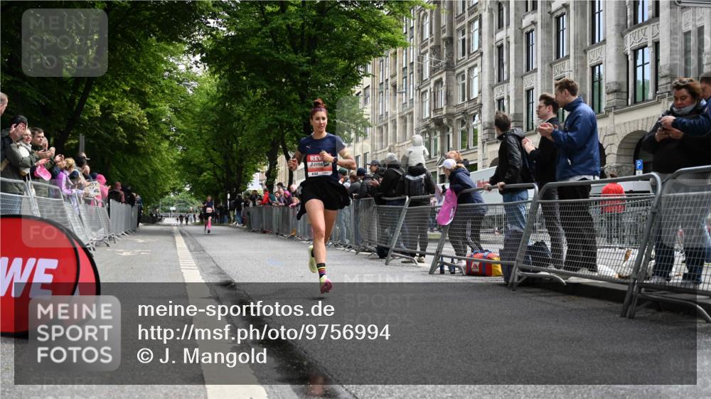 14.06.2026 - REWE Women's Run J. Mangold http://msf.ph/oto/9756994 14.06.2026 10:53:19 Ziel 5109 meine-sportfotos.de